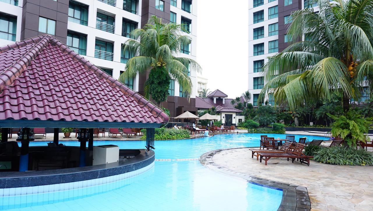 Kristal Hotel Jakarta Exterior foto
